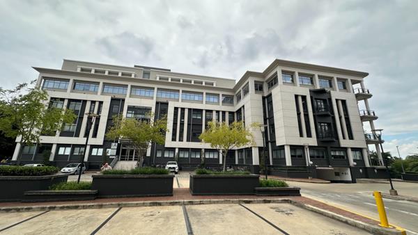 294 m² Office Space