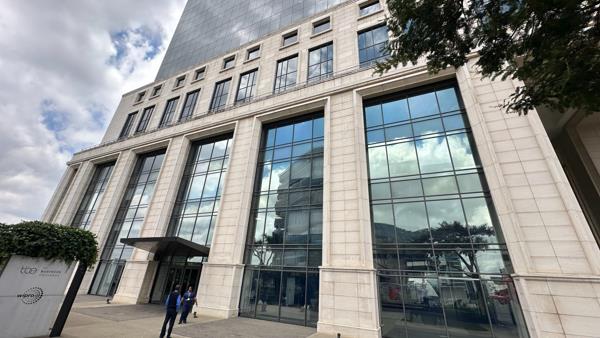 3 643 m² Office Space