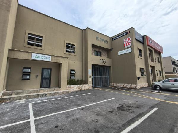 66  m² Commercial space