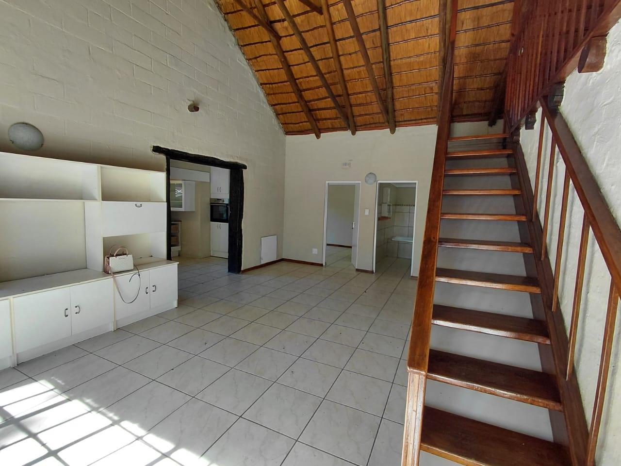 2 Bedroom Garden Cottage in Bridle Park AH
