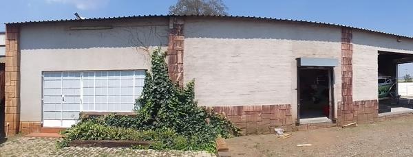 288  m² Commercial space