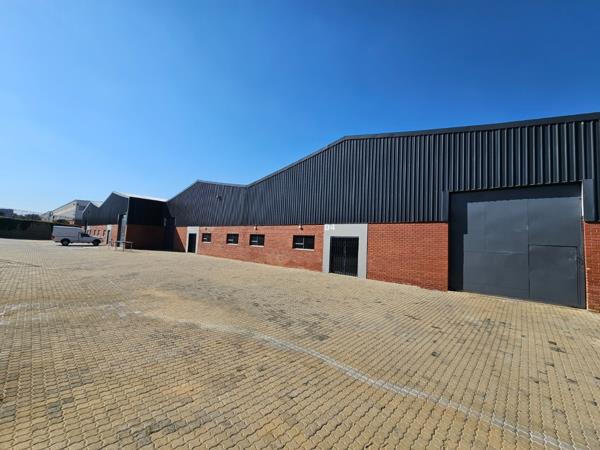 1 094 m² Industrial space