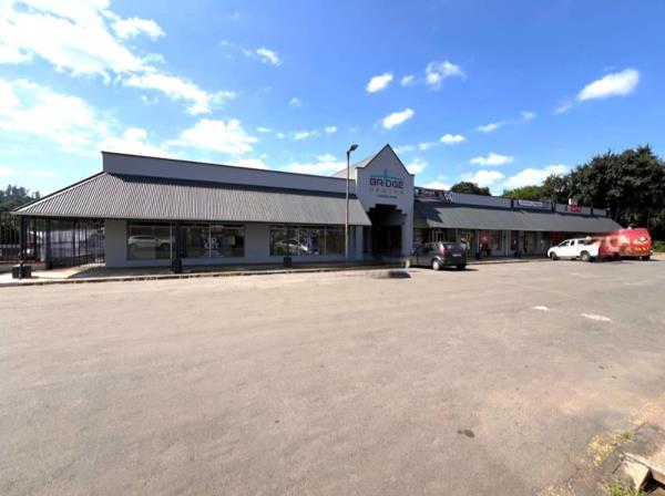 4 128 m² Commercial space