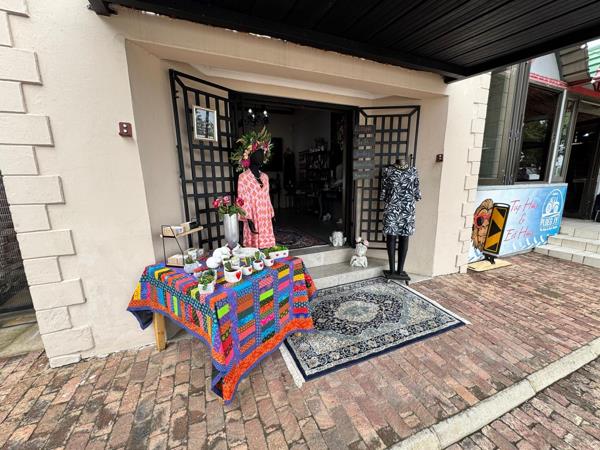 50  m² Commercial space