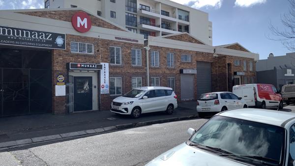 360 m² Industrial space