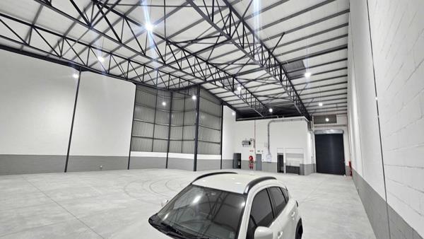 654  m² Industrial space