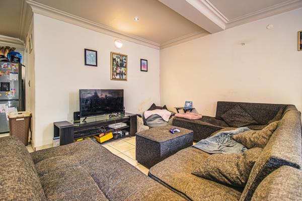 2 Bedroom Duplex