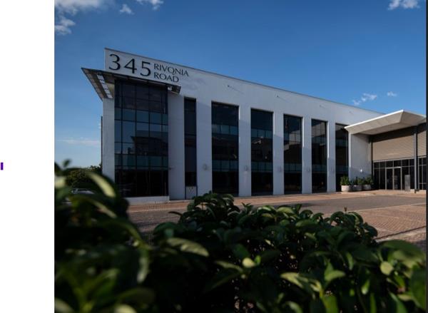 760 m² Office Space