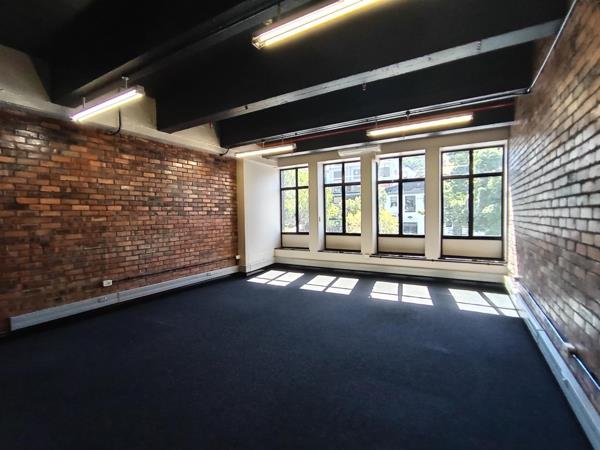 72  m² Office Space