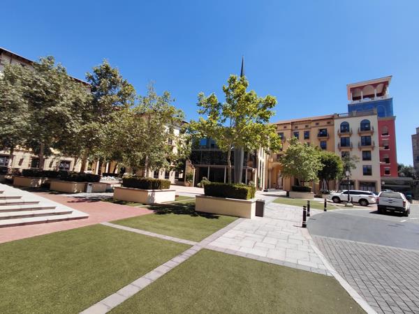 315 m² Commercial space