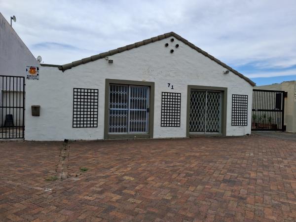 197  m² Office Space