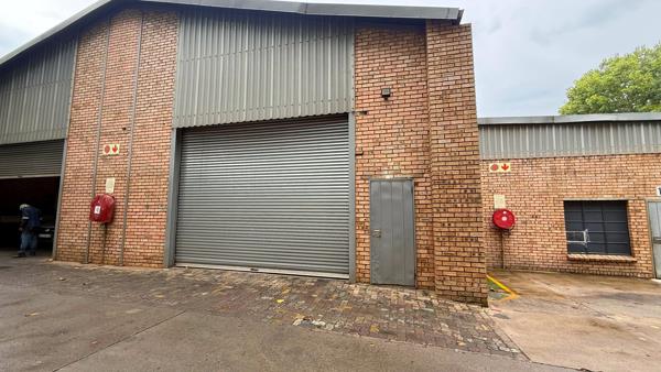 215 m² Industrial space