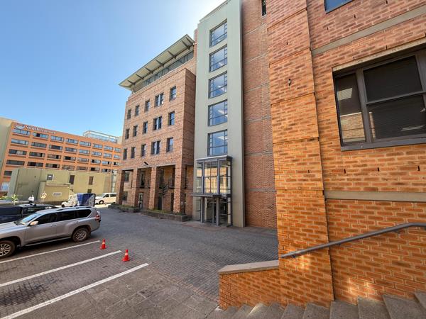 409 m² Commercial space