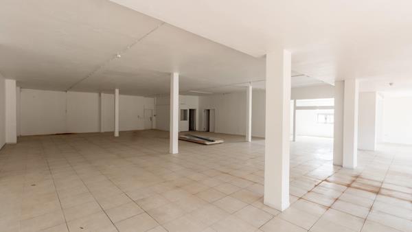 653  m² Retail Space