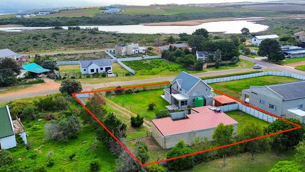 6 Bedroom House
