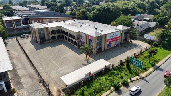 2 618 m² Industrial space