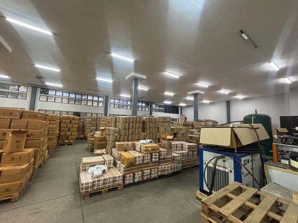 768  m² Industrial space