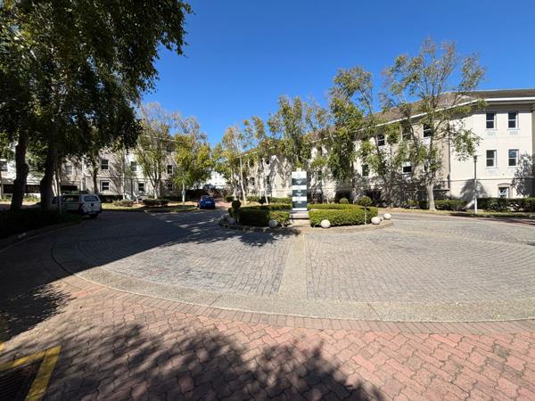 395 m² Commercial space