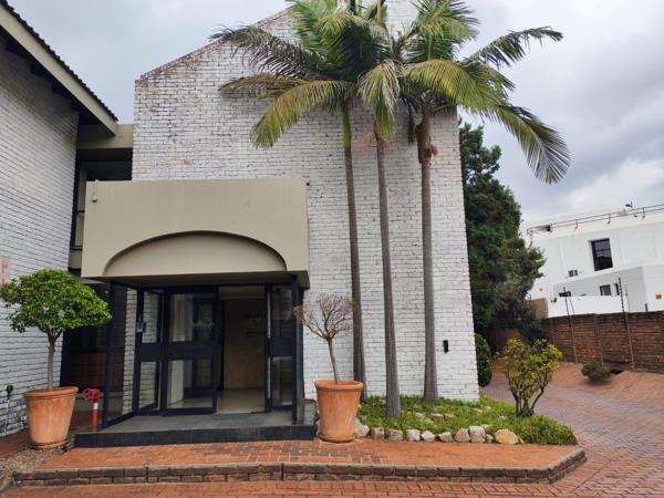 1 000 m² Office Space