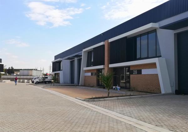 565 m² Industrial space