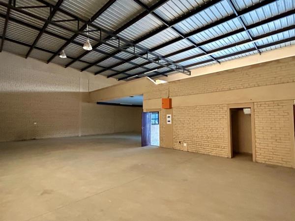 334 m² Industrial space