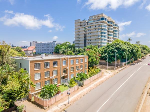 2.5 Bedroom Apartment