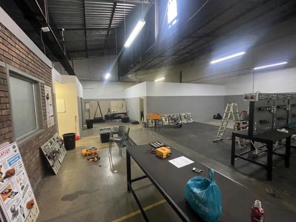 297 m² Industrial space