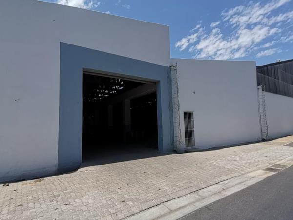 800  m² Industrial space