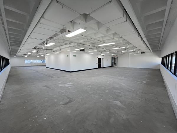 1 912  m² Commercial space