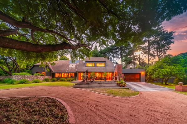 5 Bedroom House