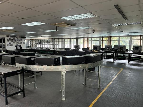 2 265  m² Commercial space