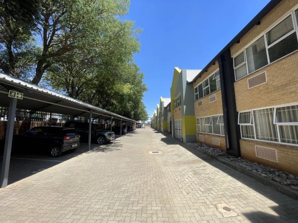 555  m² Industrial space