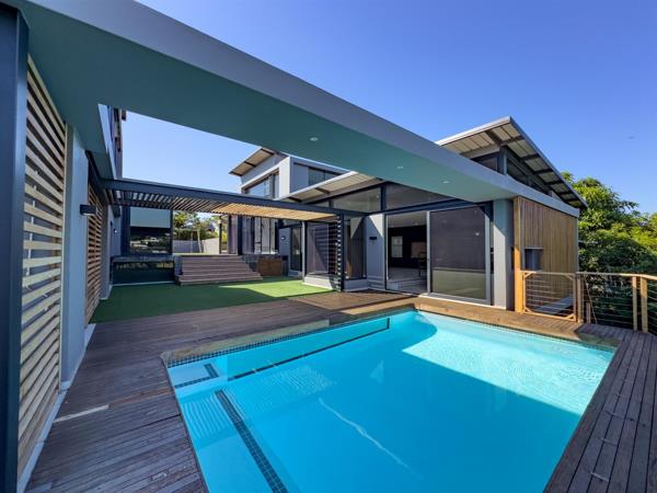 6 Bedroom House