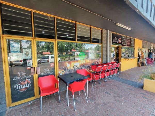 80  m² Retail Space