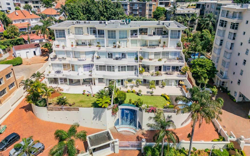 4 Bedroom Apartment
