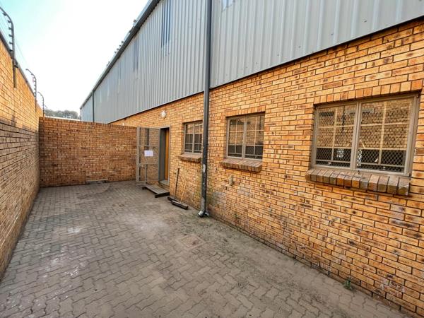 256 m² Industrial space