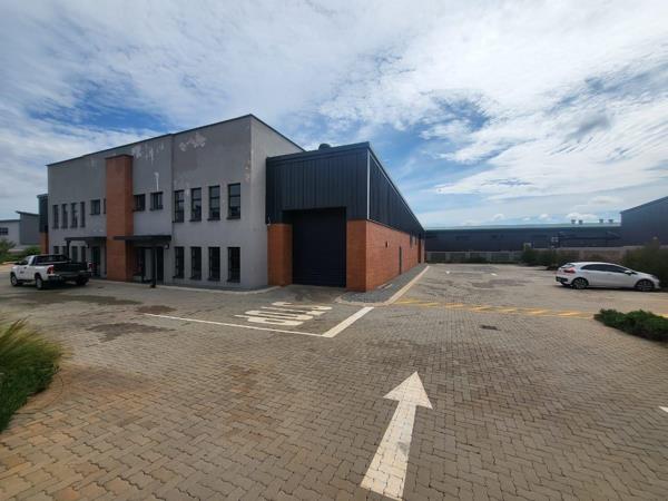 600  m² Industrial space