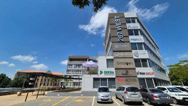 289 m² Commercial space