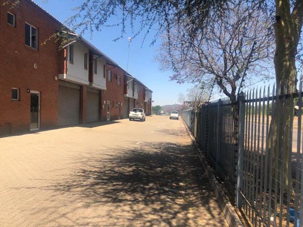 272  m² Industrial space