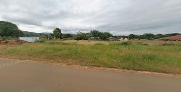 713 m² Land