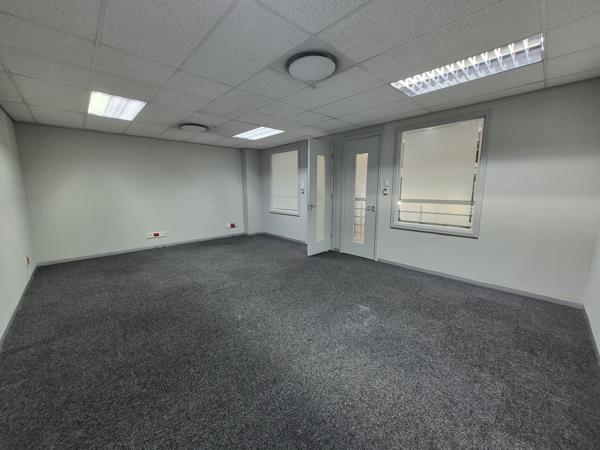 62  m² Commercial space