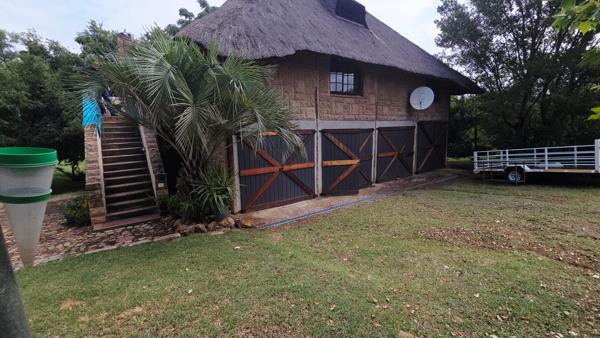 1 050  m² Industrial space