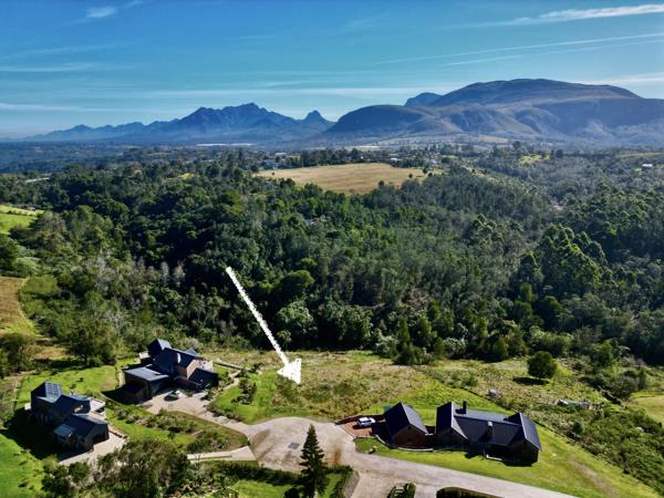 3 669 m² Land