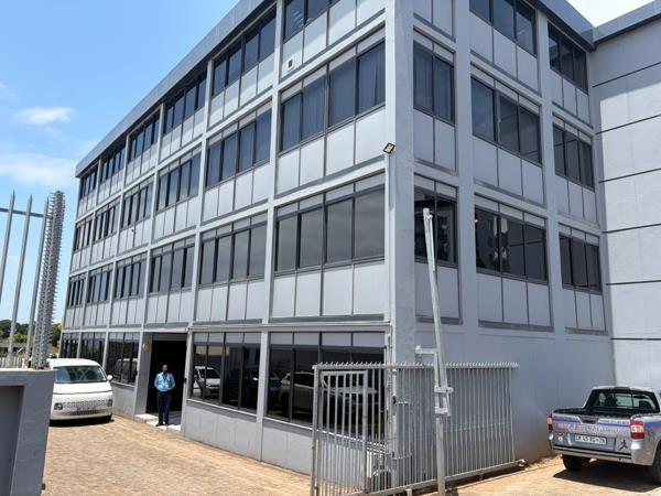254  m² Commercial space