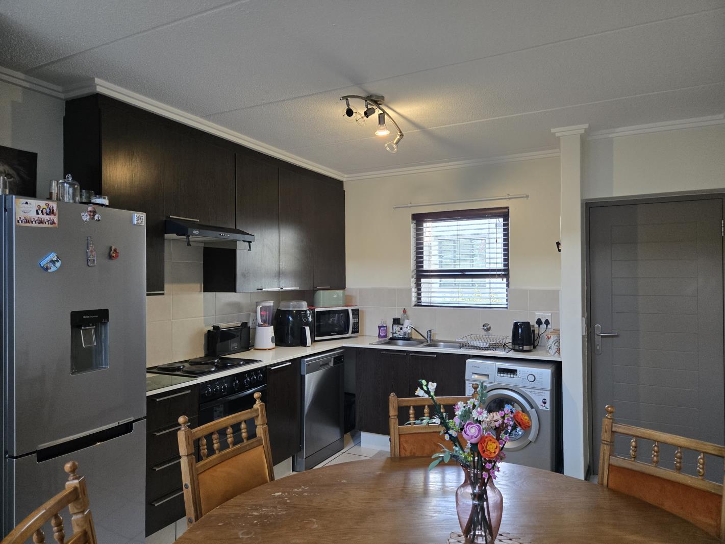 2 Bedroom Apartment in Paulshof