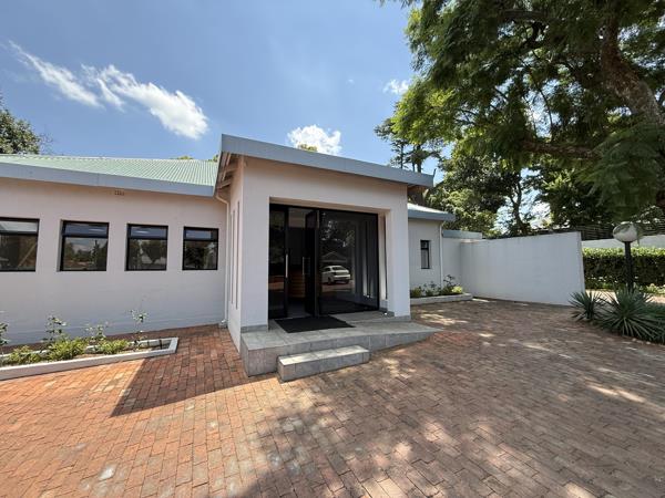 230 m² Commercial space