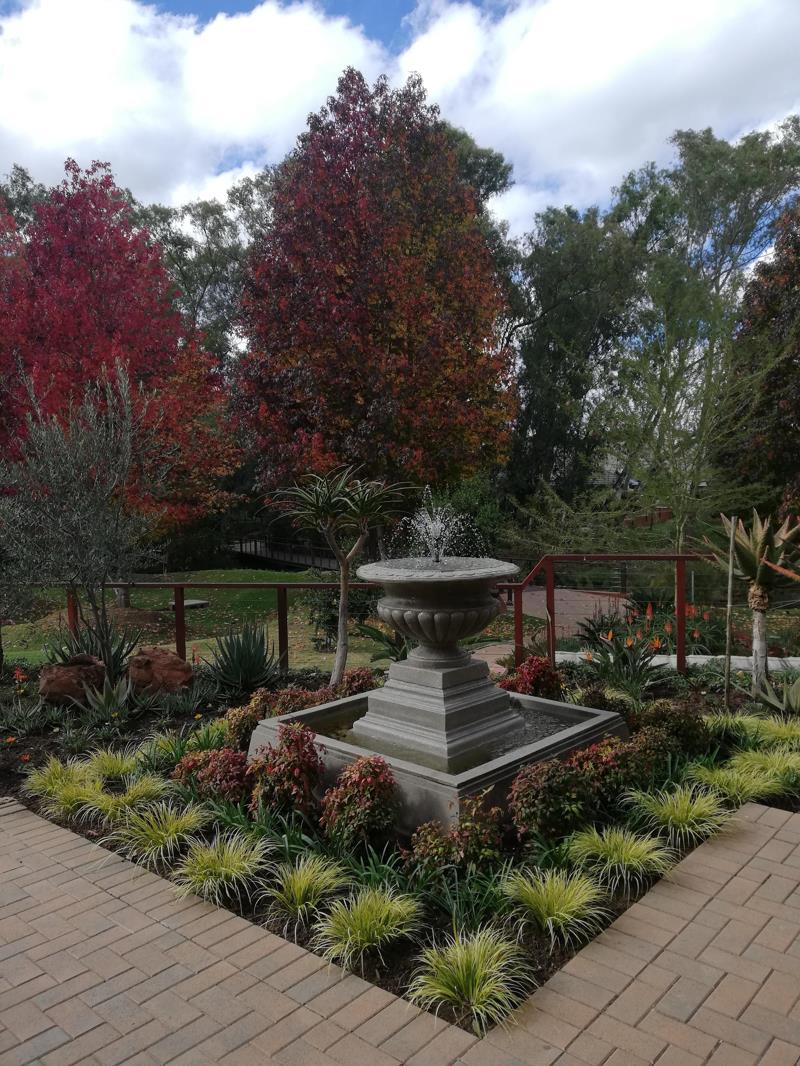 2 Bedroom Apartment in Douglasdale