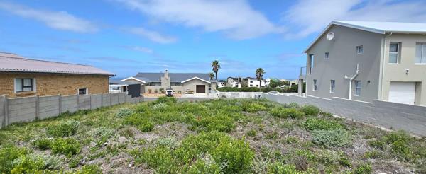 654 m² Land