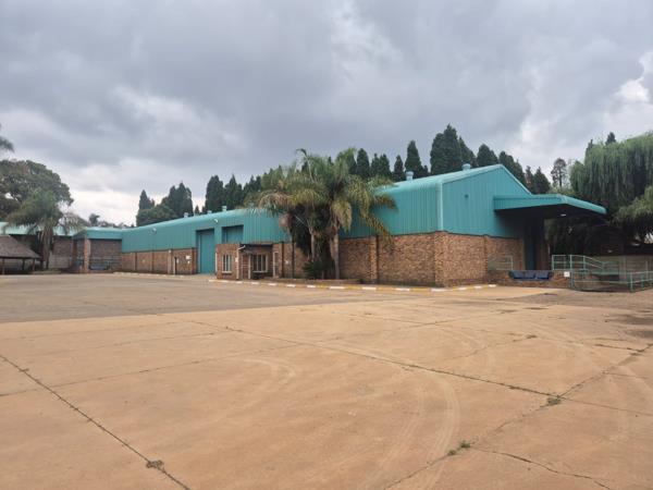 917 m² Industrial space