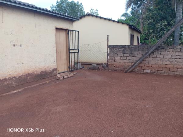 2 Bedroom House